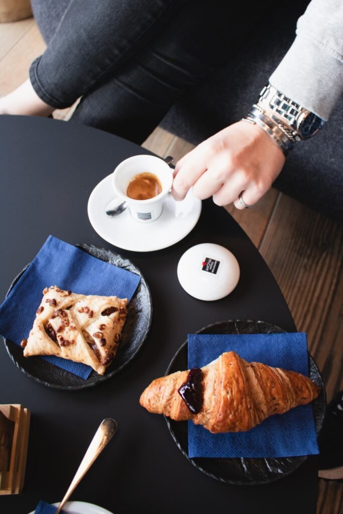 Social Media Manager per Ristoranti Trentino Veneto foto colazione